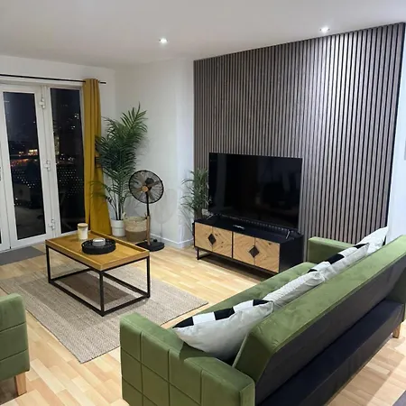 Lägenhet Modern Two Bedroom Amazing Views Centre Free Underground Parking Birmingham